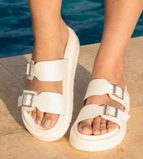 Amore Sandals- White